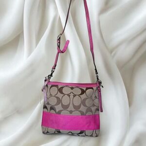 Y2K vintage‎ Coach signature pink stripe crossbody bag